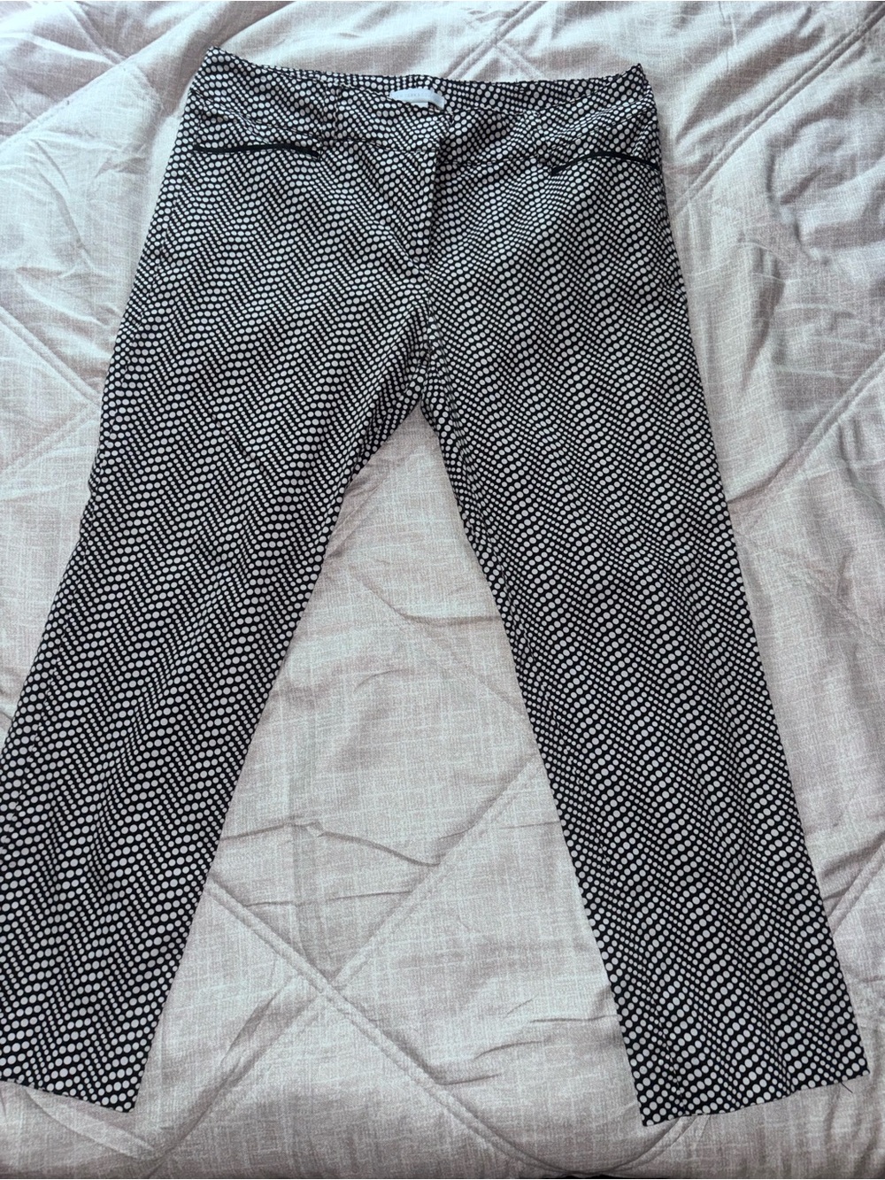 New York & Company Black and White Geometric Dress Pants